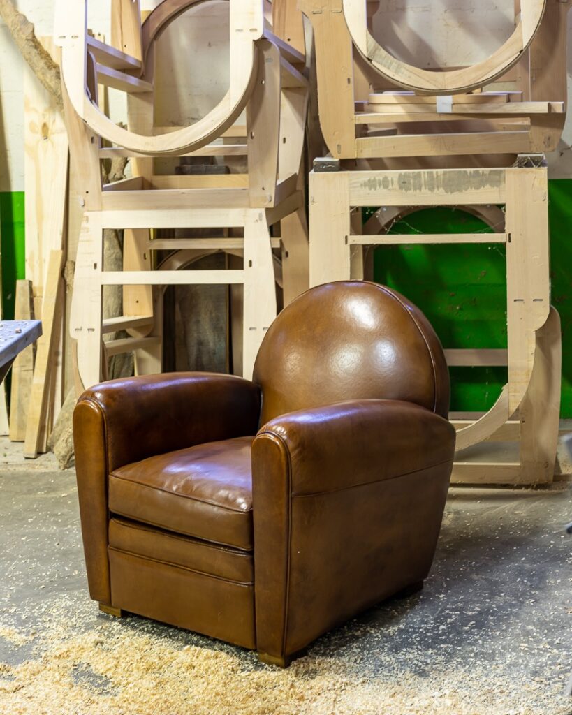 Les fauteuils club de l'atelier Gru – Histoire du Mobilier